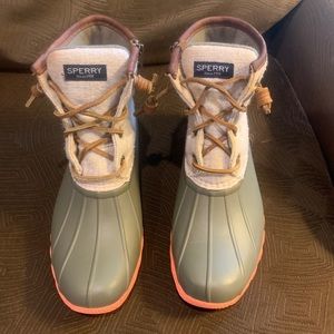 Sperry Topsider Women’s rain boots
